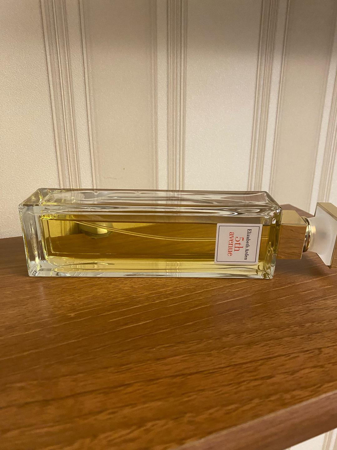 Elizabeth Arden Парфюмерная вода Elizabeth Arden 5th avenue — фото 2
