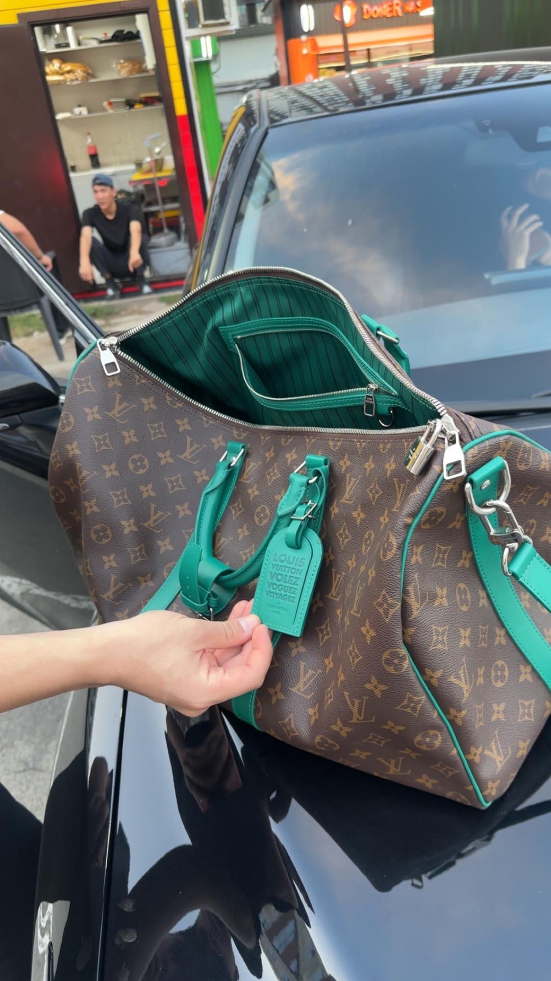 Louis Vuitton Дорожная сумка Louis Vuitton оригинал — фото 2