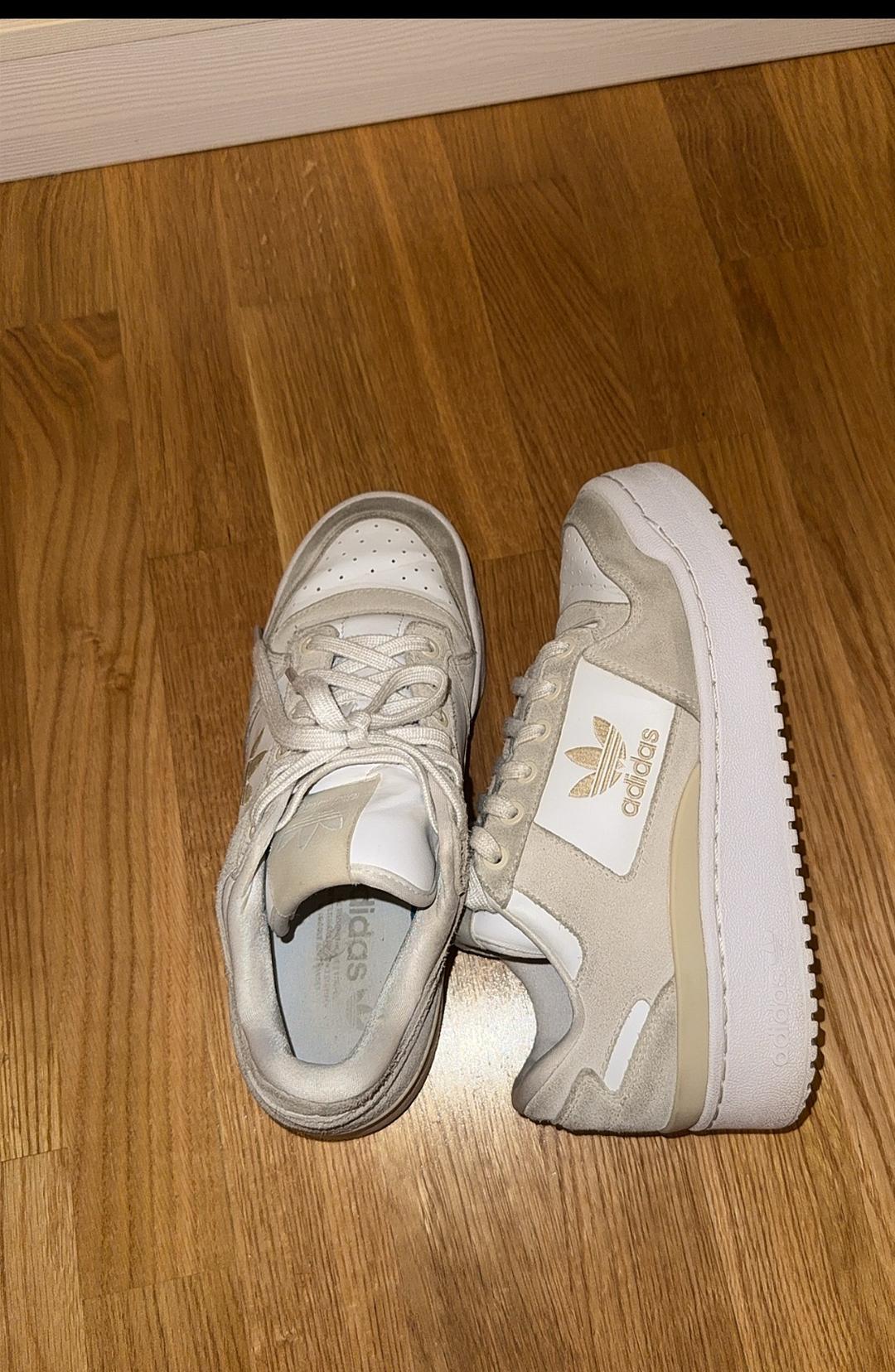 Adidas Кроссовки Adidas — фото 2