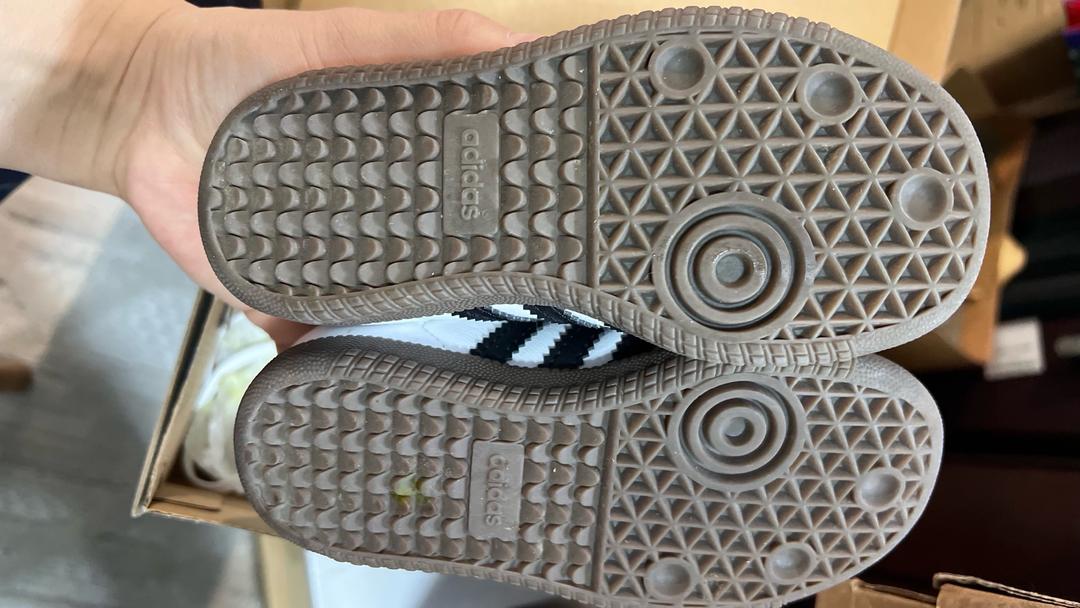 Adidas Продам детские кеды Адидас Самба 24 размер — фото 2