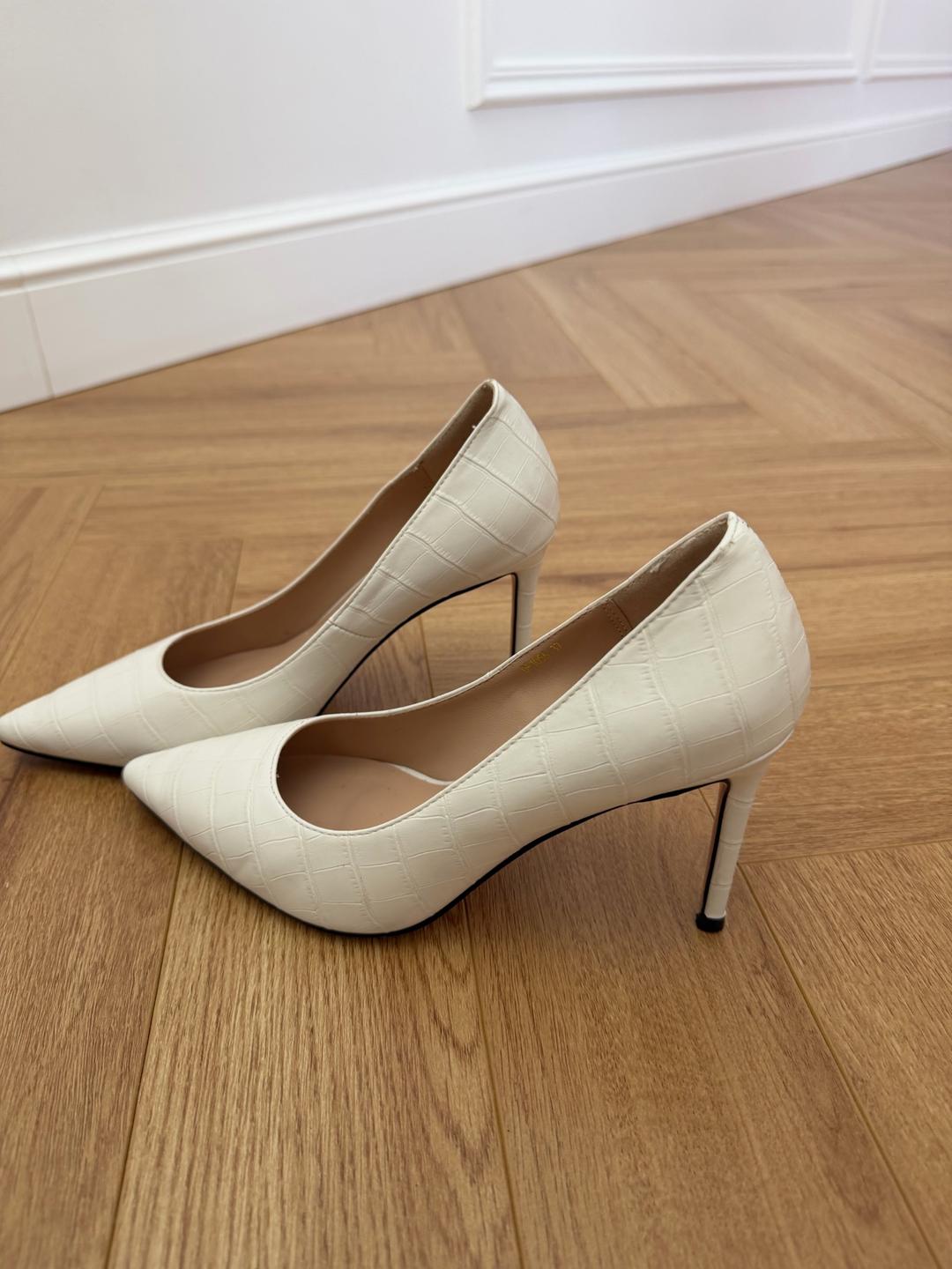 Stuart Weitzman Туфли Stuart Weitzman — фото 2