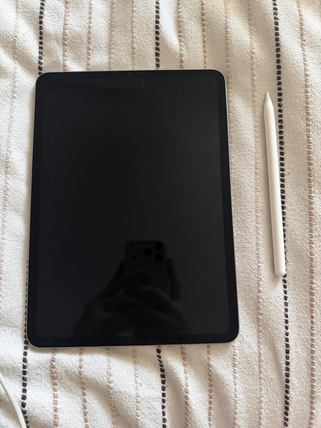 Apple Планшет Apple iPad Pro 11 (4-го поколения) 128 ГБ — фото 2