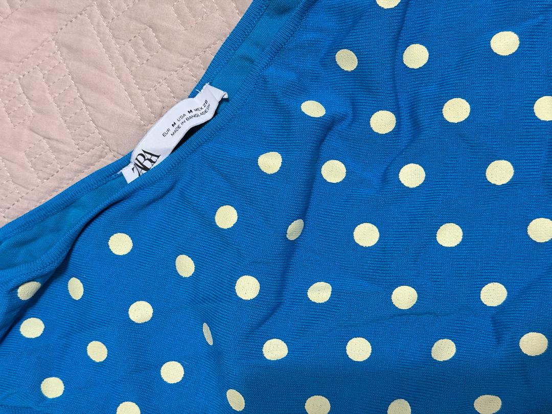 Zara Платье ZARA на одно плечо в горох — фото 2