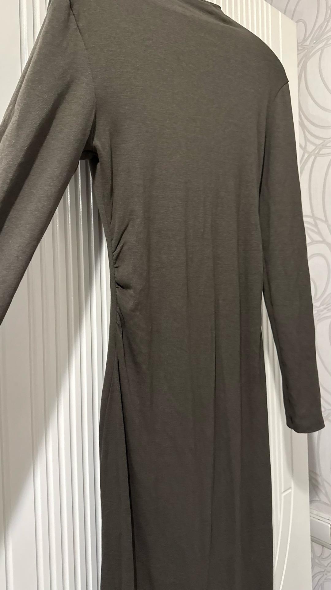 Pull & Bear Длинное обличающее платье L/XL — фото 2
