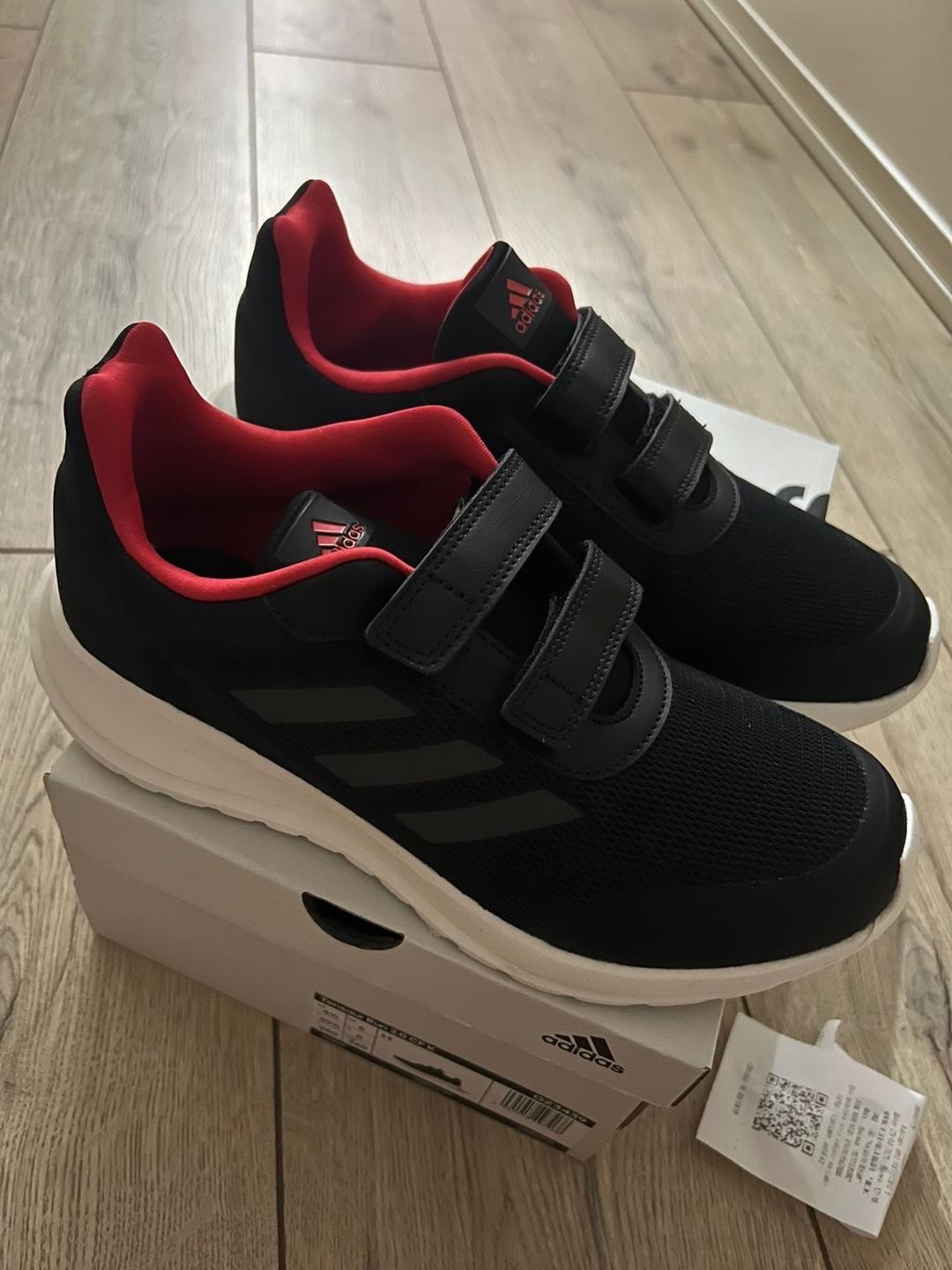 Adidas Кроссовки Adidas — фото 2