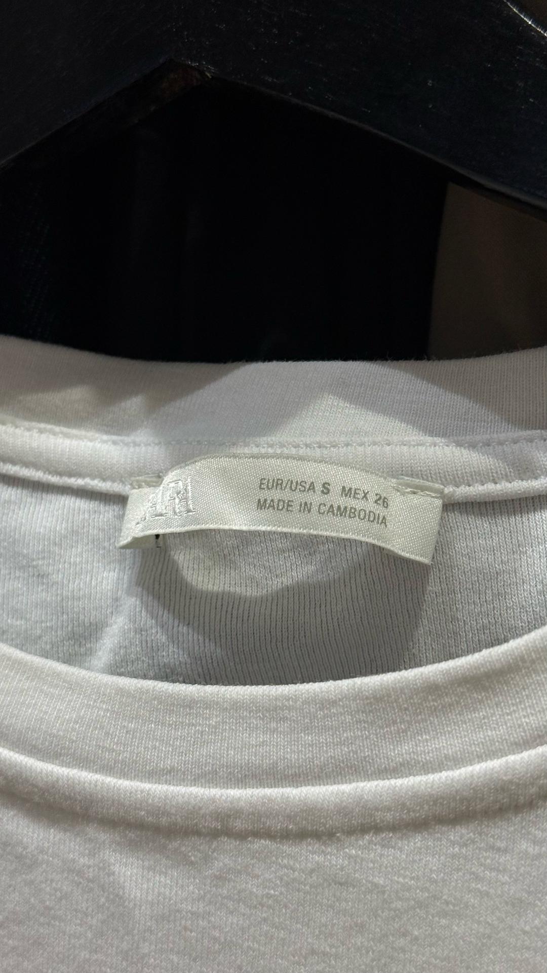 Zara Базовая белая футболка Zara с акцентной вышивкой розы — фото 2