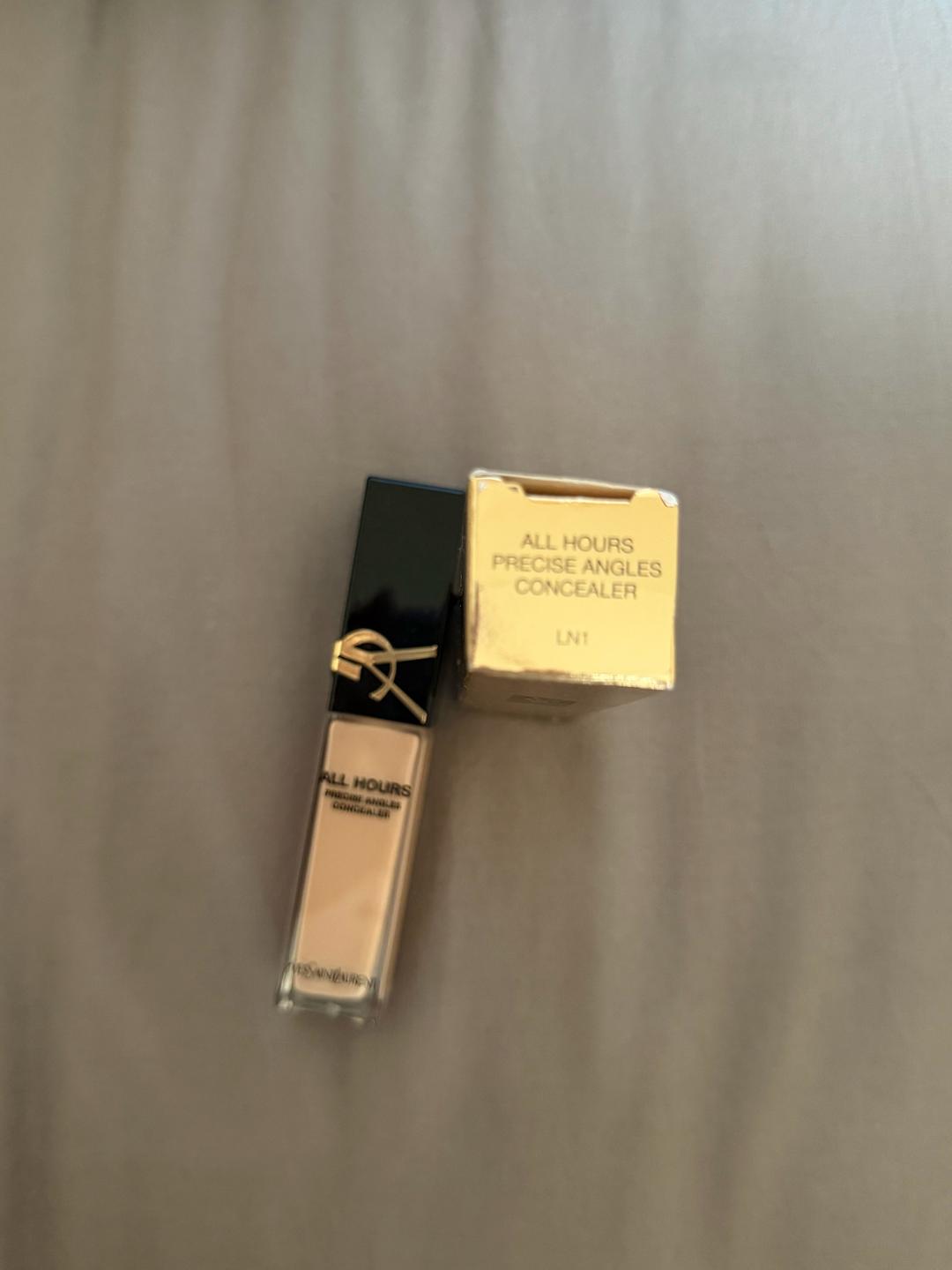 Yves Saint Laurent YVES SAINT LAURENT All Hours Precise Angles Concealer — фото 2