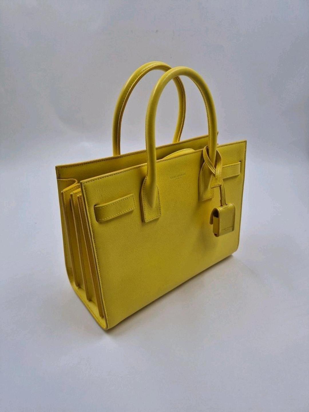 Yves Saint Laurent Сумка Saint Laurent — фото 2
