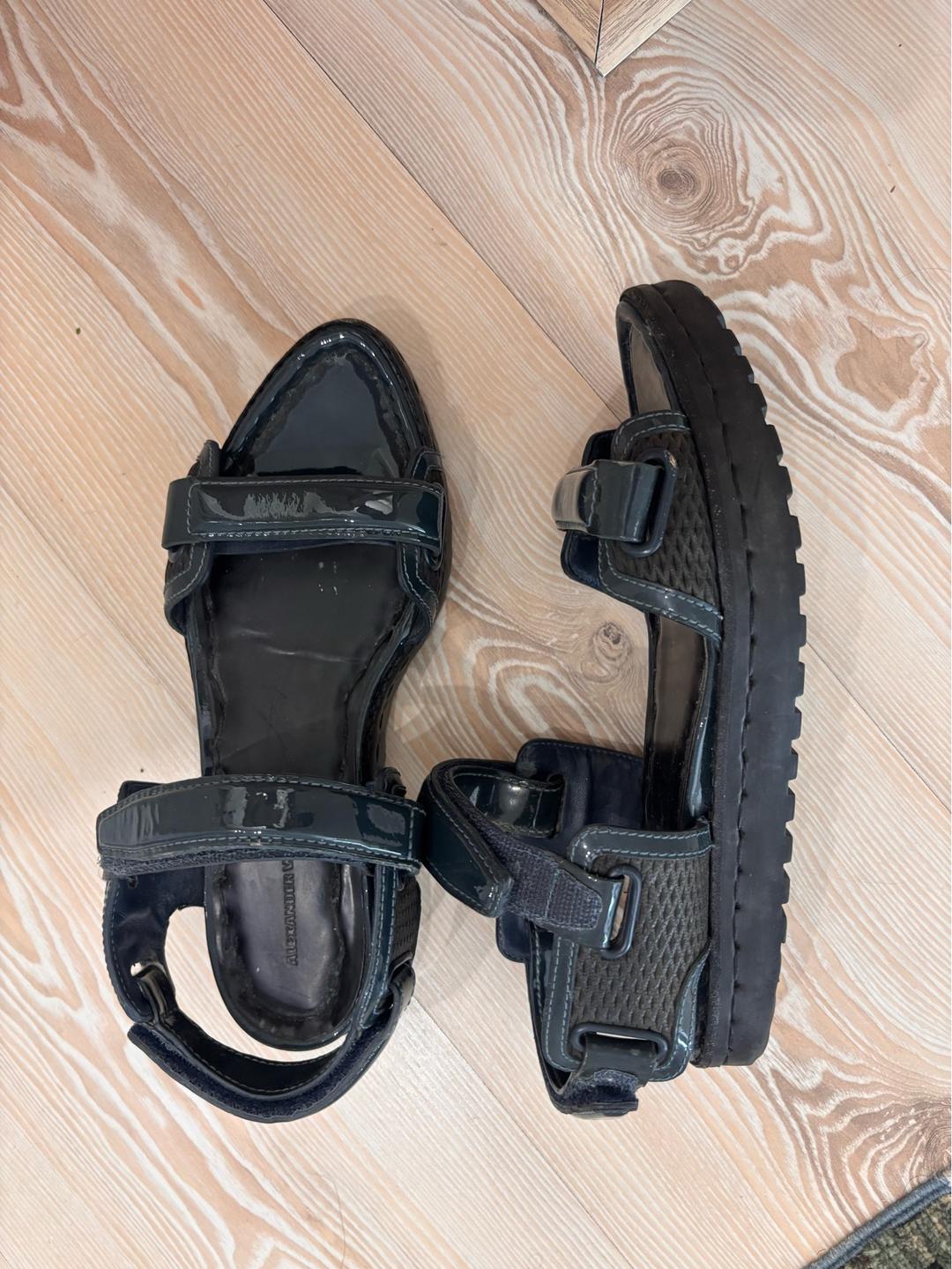 Alexander Wang Кожаные синие сандалии — фото 2