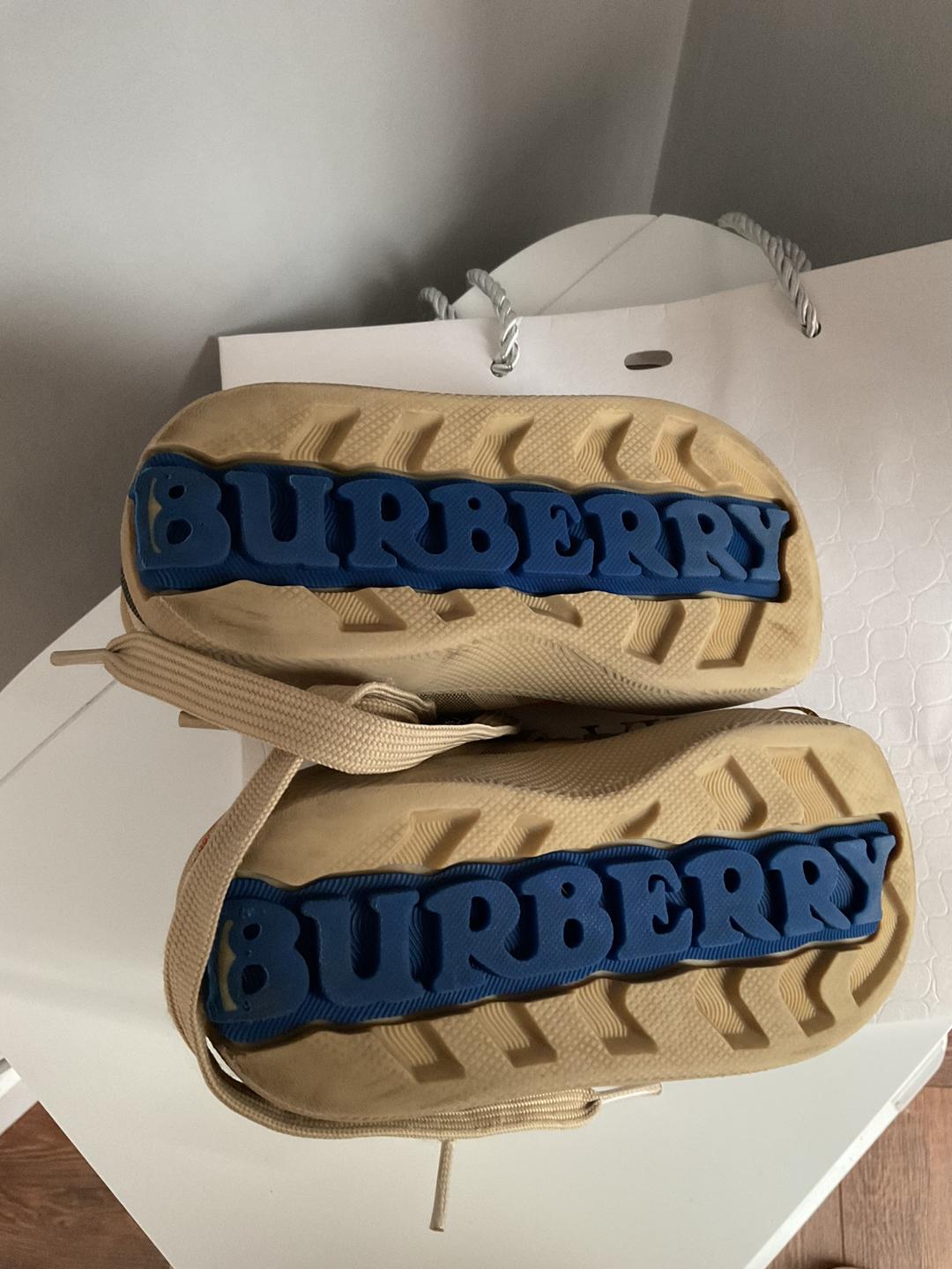 Burberry Детские кеды Burberry оригинал — фото 2