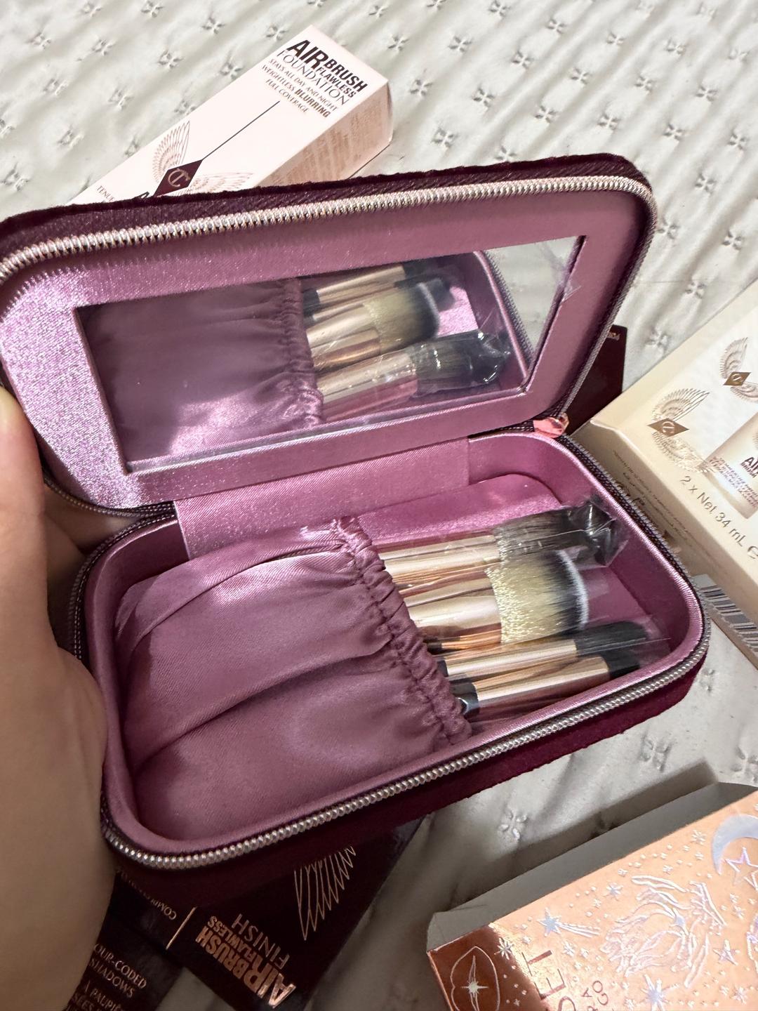 Charlotte Tilbury Набор кисточек от Charlotte tilbury — фото 2