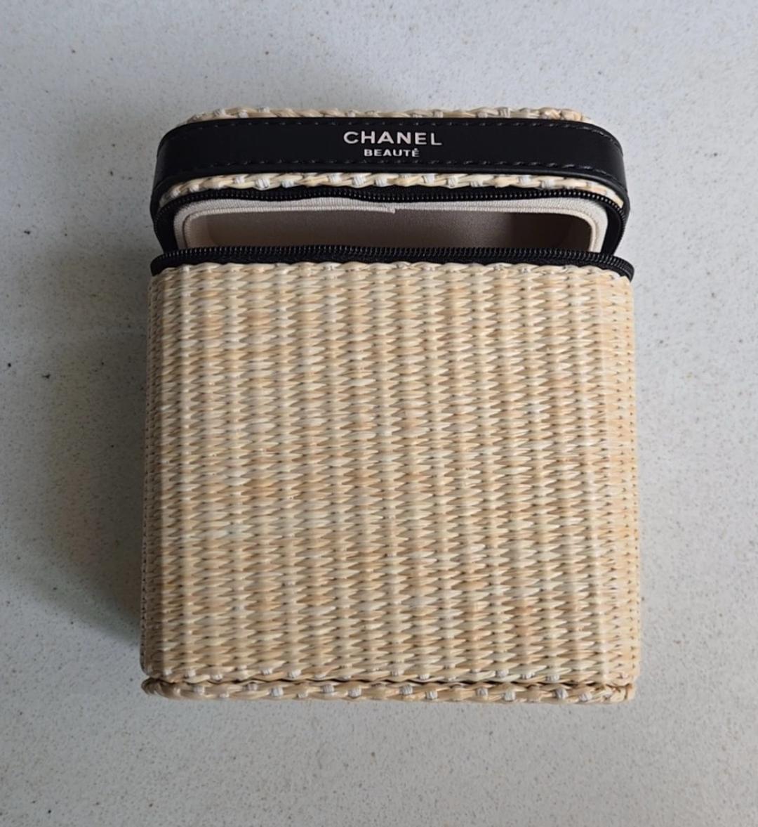 Chanel Сумка Chanel Beauté — фото 2