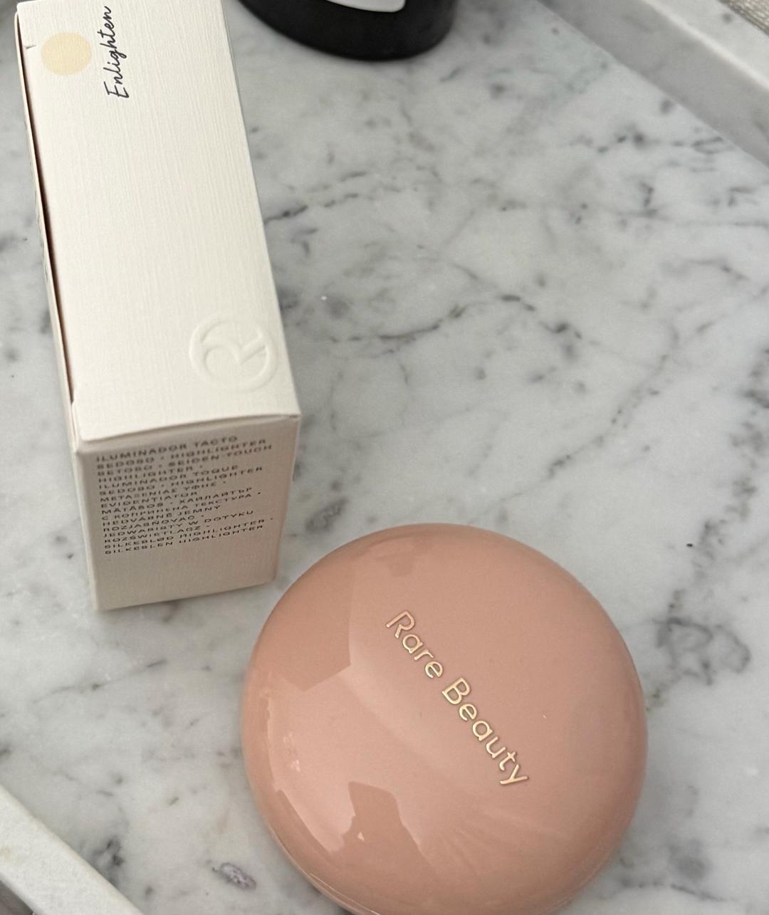 Rare Beauty Хайлайтер Rare Beauty Positive Light Silky Touch Highlighter — фото 2