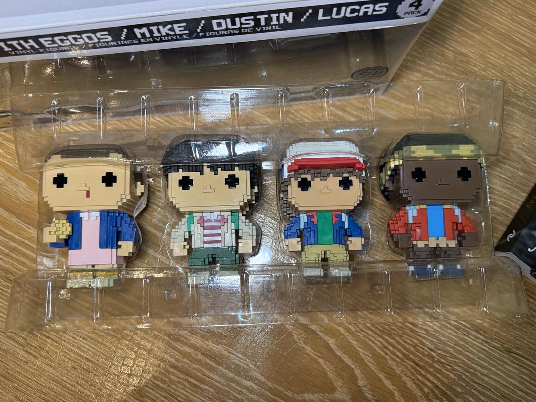 Funko Funko eleven with eggos Mike Dustin Lucas — фото 2