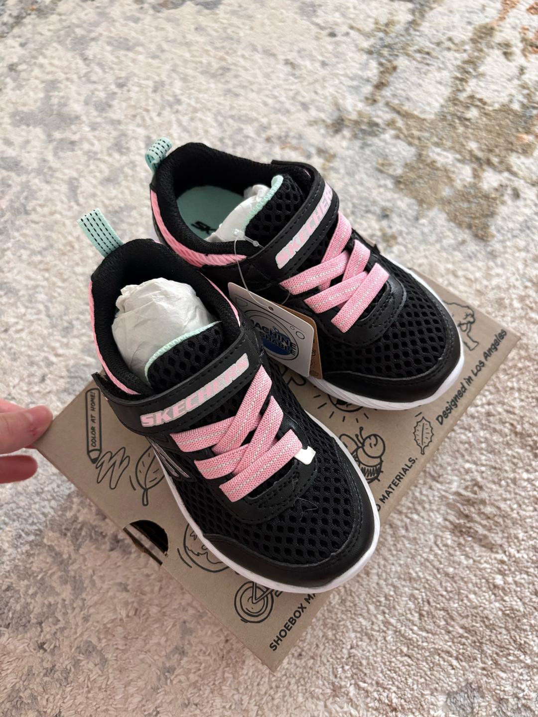 Skechers Новые Детские кроссовки Skechers — фото 2