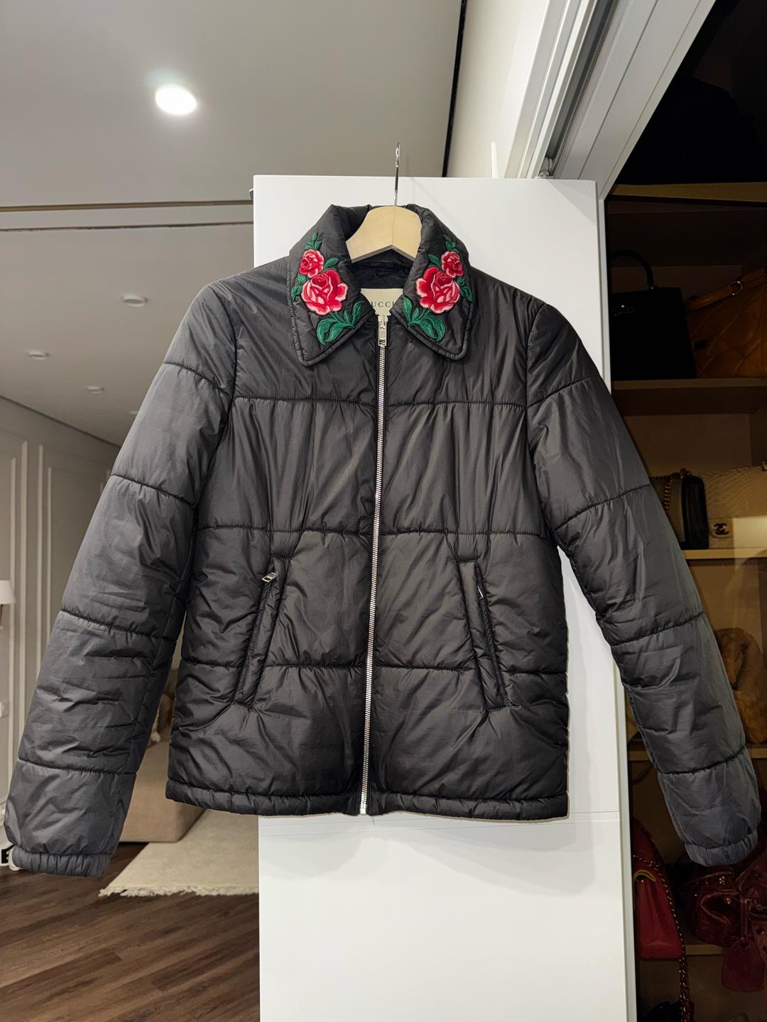 Gucci Gucci Embroidered Rose Collar Puffer Jacket — фото 2