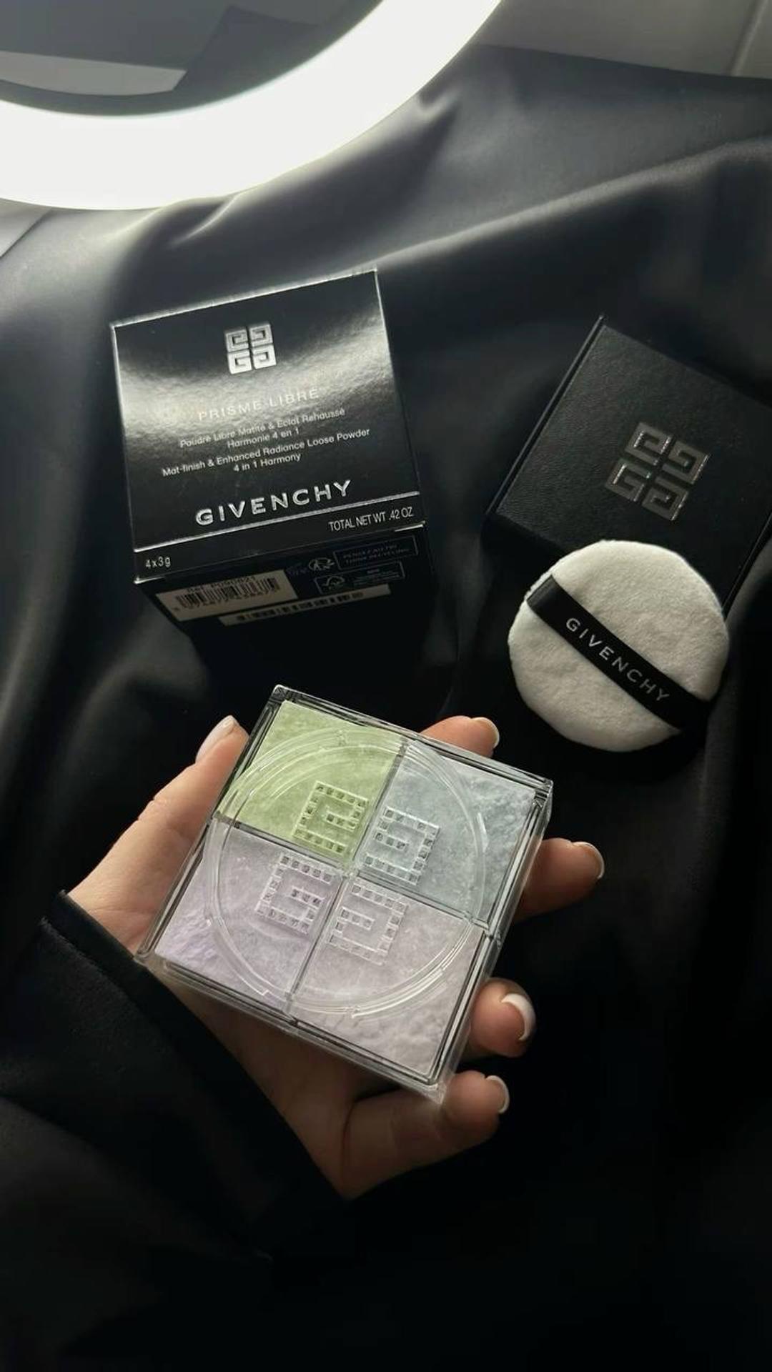 Givenchy Рассыпчатая пудра Givenchy Prisme Libre — фото 2