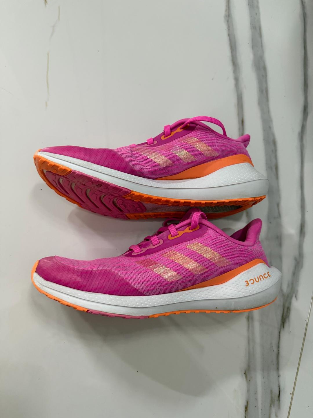 Adidas Женские кроссовки adidas — фото 2
