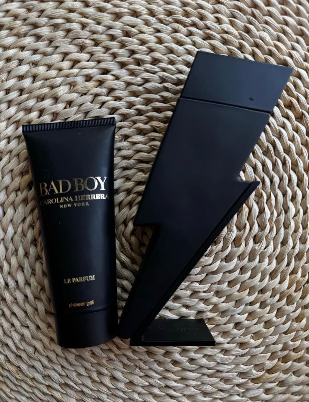 Carolina Herrera Carolina Herrera Bad Boy Le Parfum — фото 2