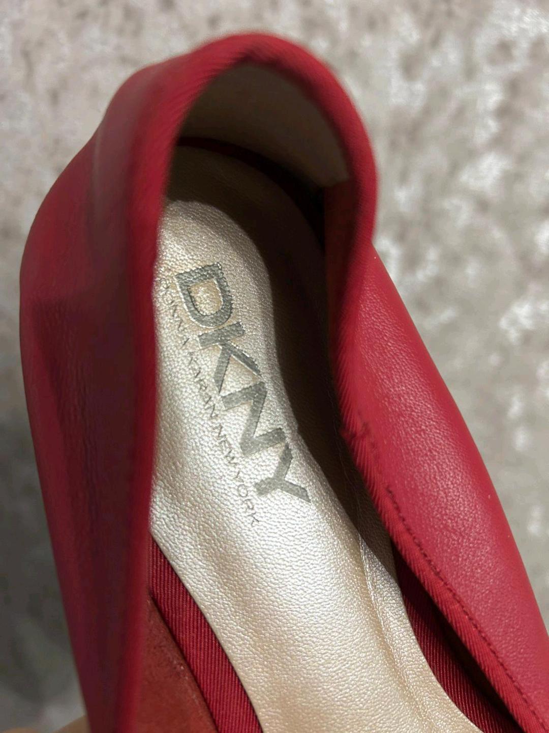 DKNY Продам балетки — фото 2