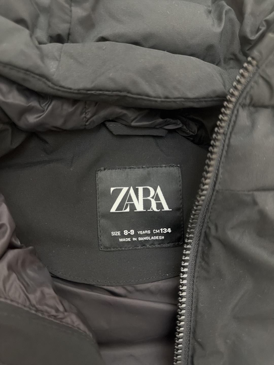 Zara Жилет Zara с капюшоном для мальчика 8-9 лет — фото 2