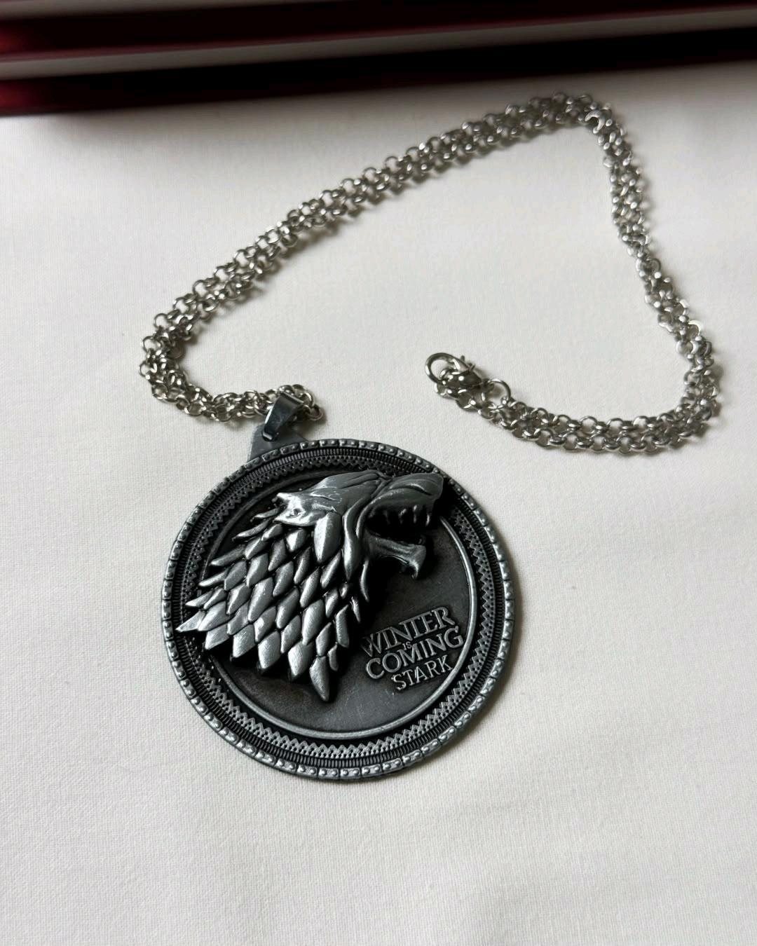 Нет бренда Металлический кулон: Дом Старков  (Game of Thrones / Игра престолов) — фото 2