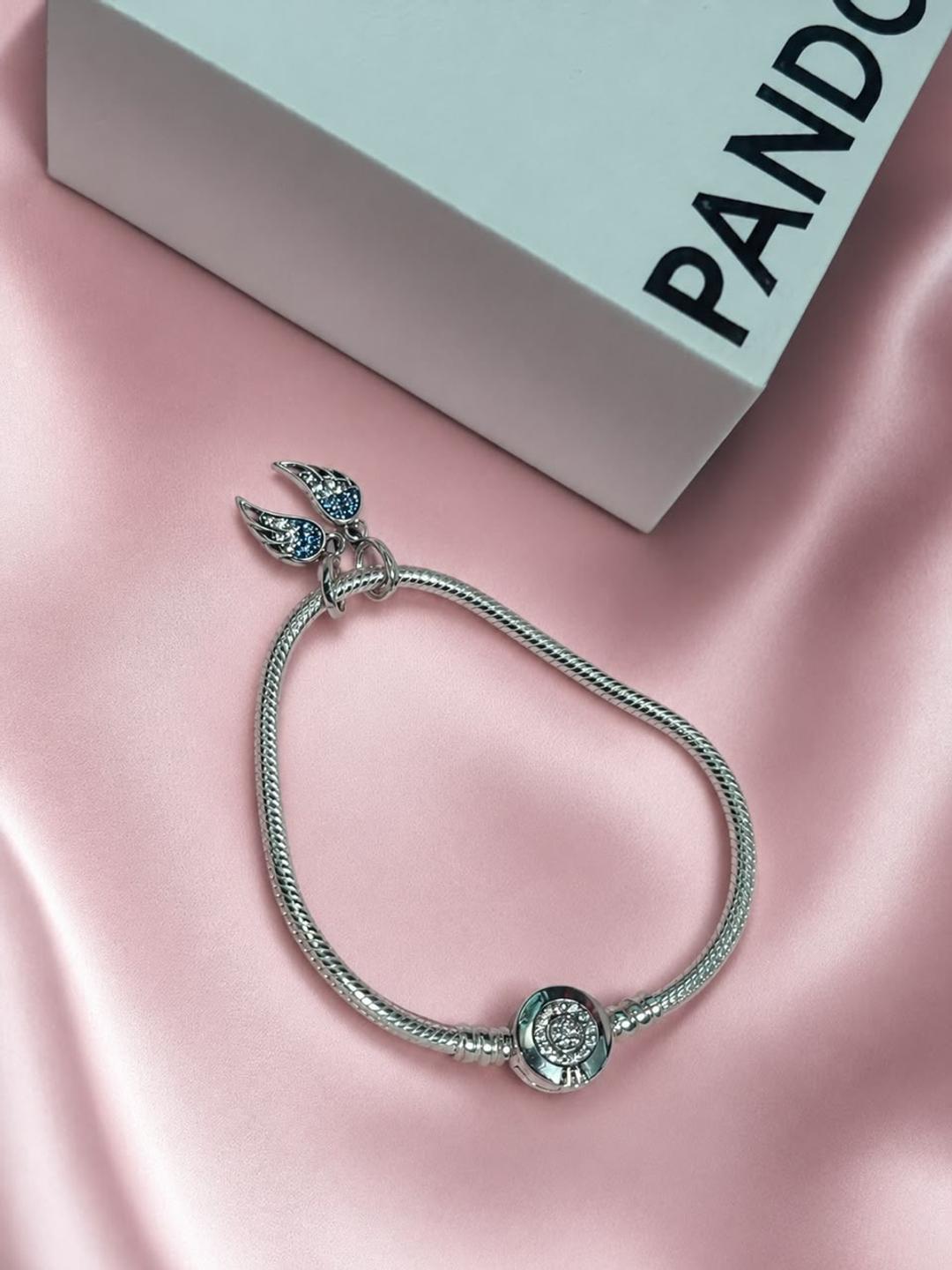 Pandora Браслет Pandora с шармом — фото 2