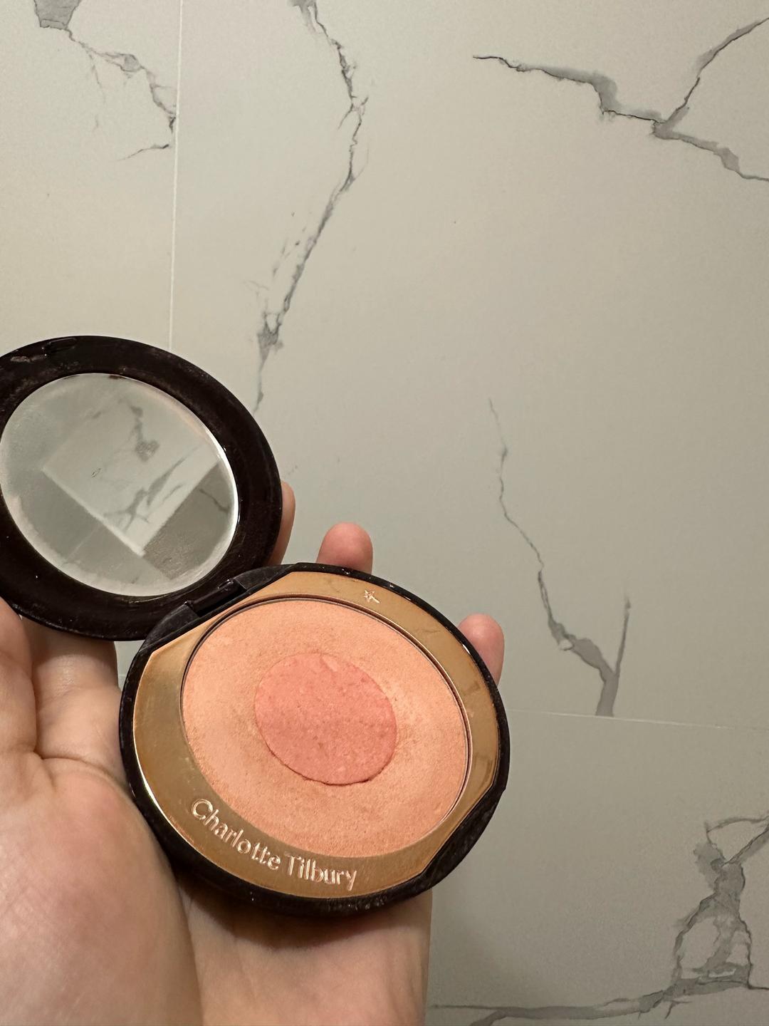 Charlotte Tilbury Charlotte Tilbury румяна Cheek to Chic — фото 2