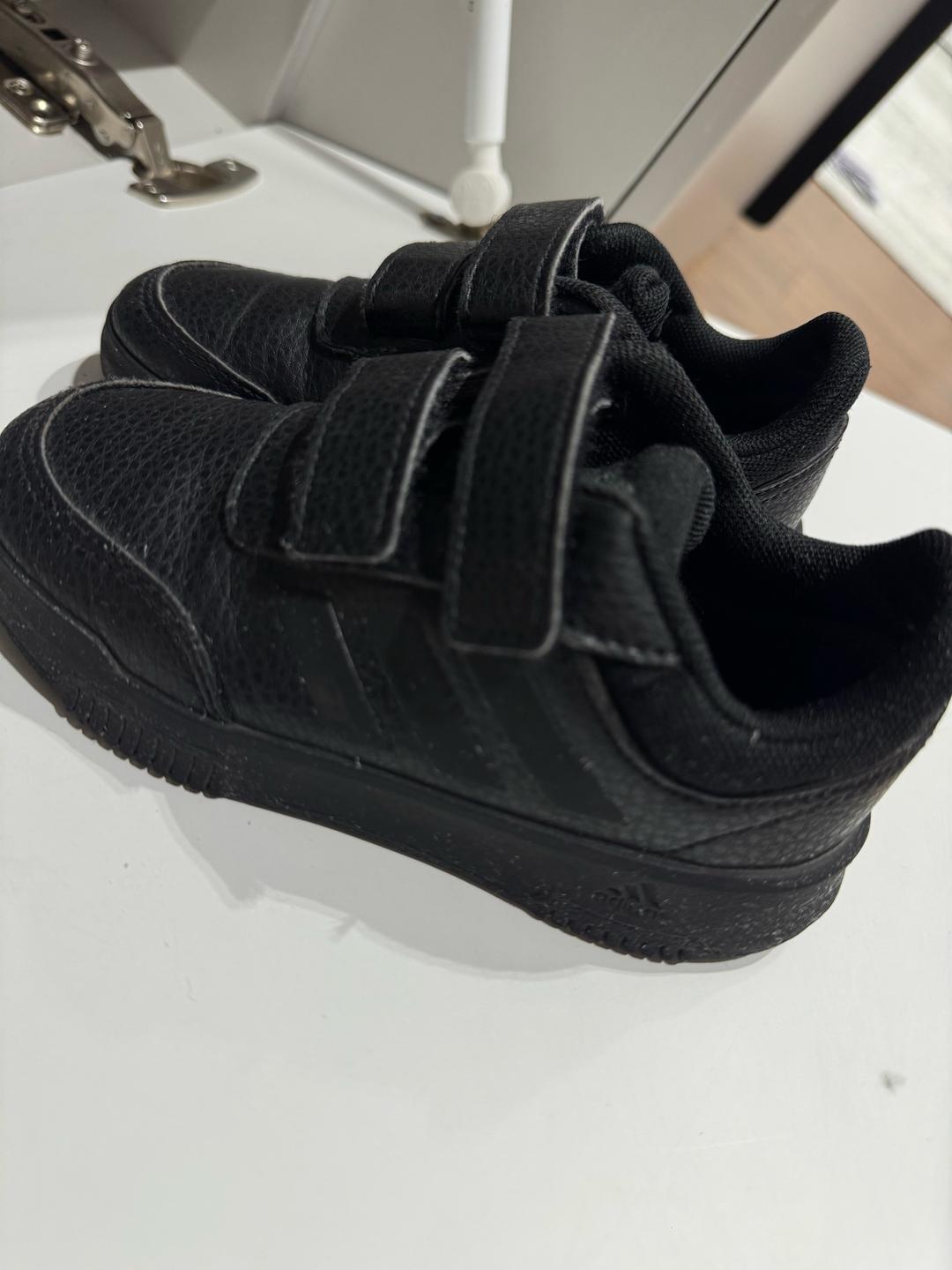 Adidas Кроссовки Adidas — фото 2