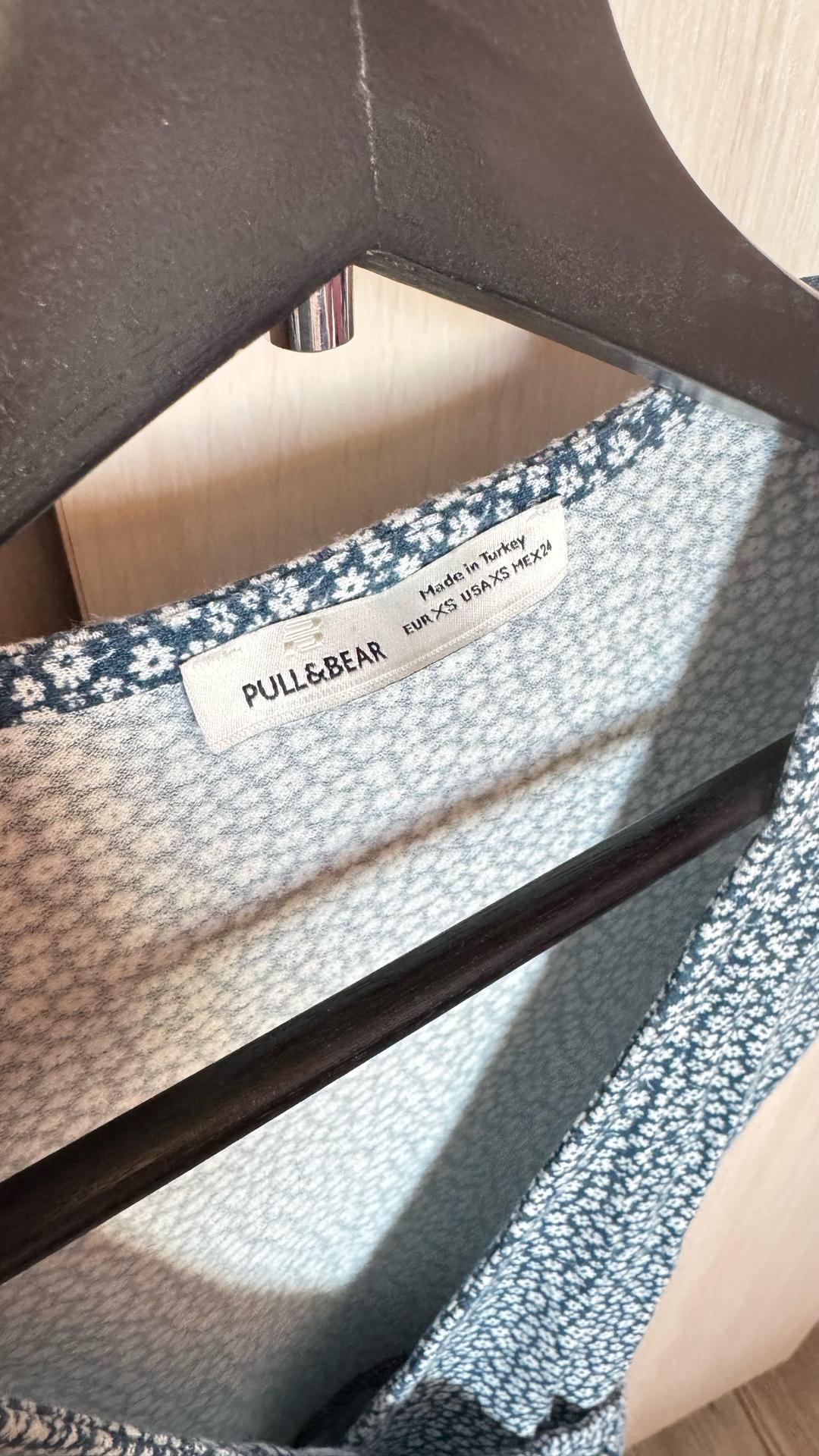 Pull & Bear Платье Pull&Bear с цветочным принтом — фото 2
