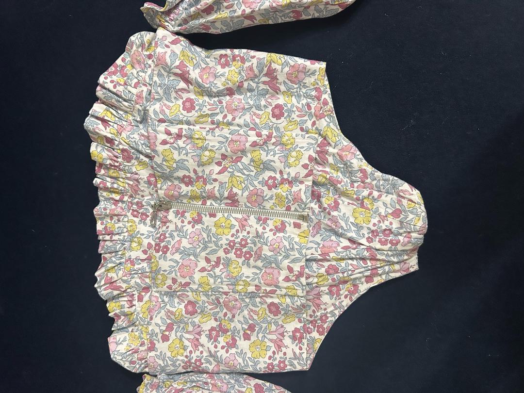 Нет бренда Топ с открытыми плечами и цветочным принтом — фото 2