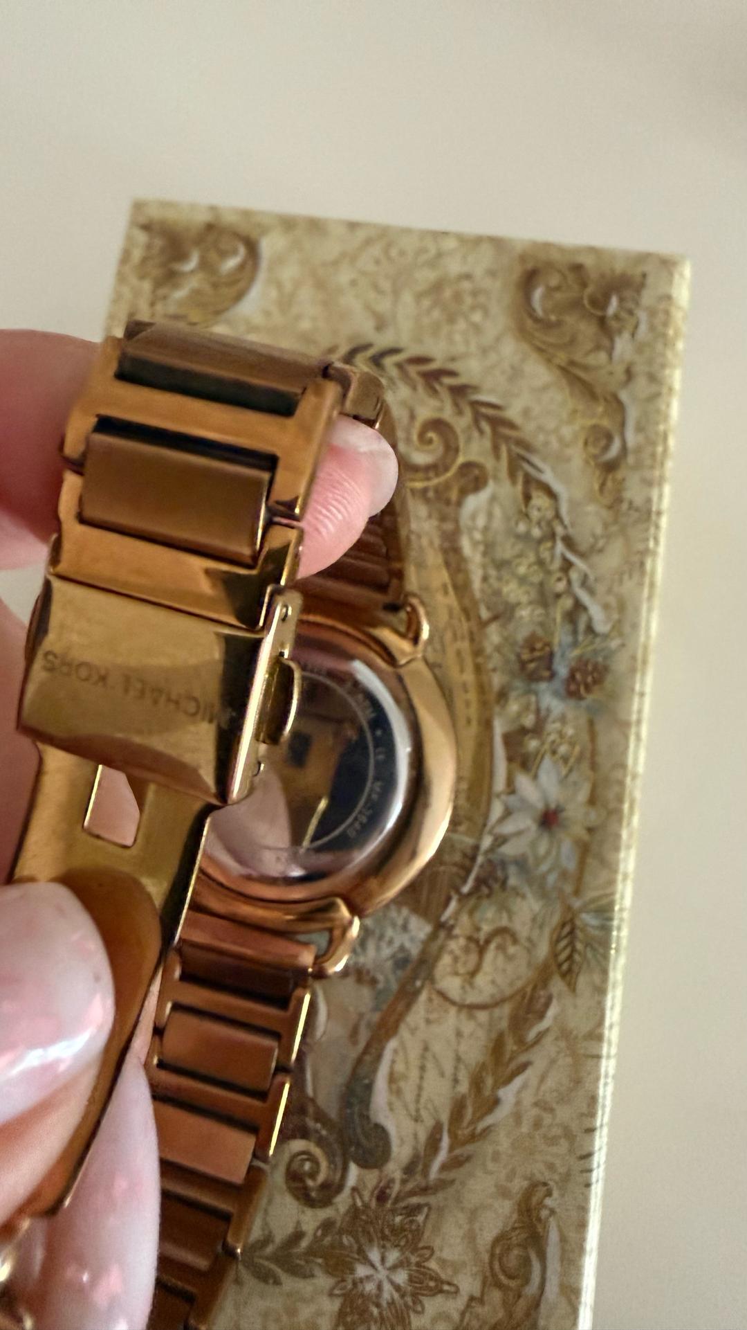 Michael Kors Женские часы Michael Kors — фото 2