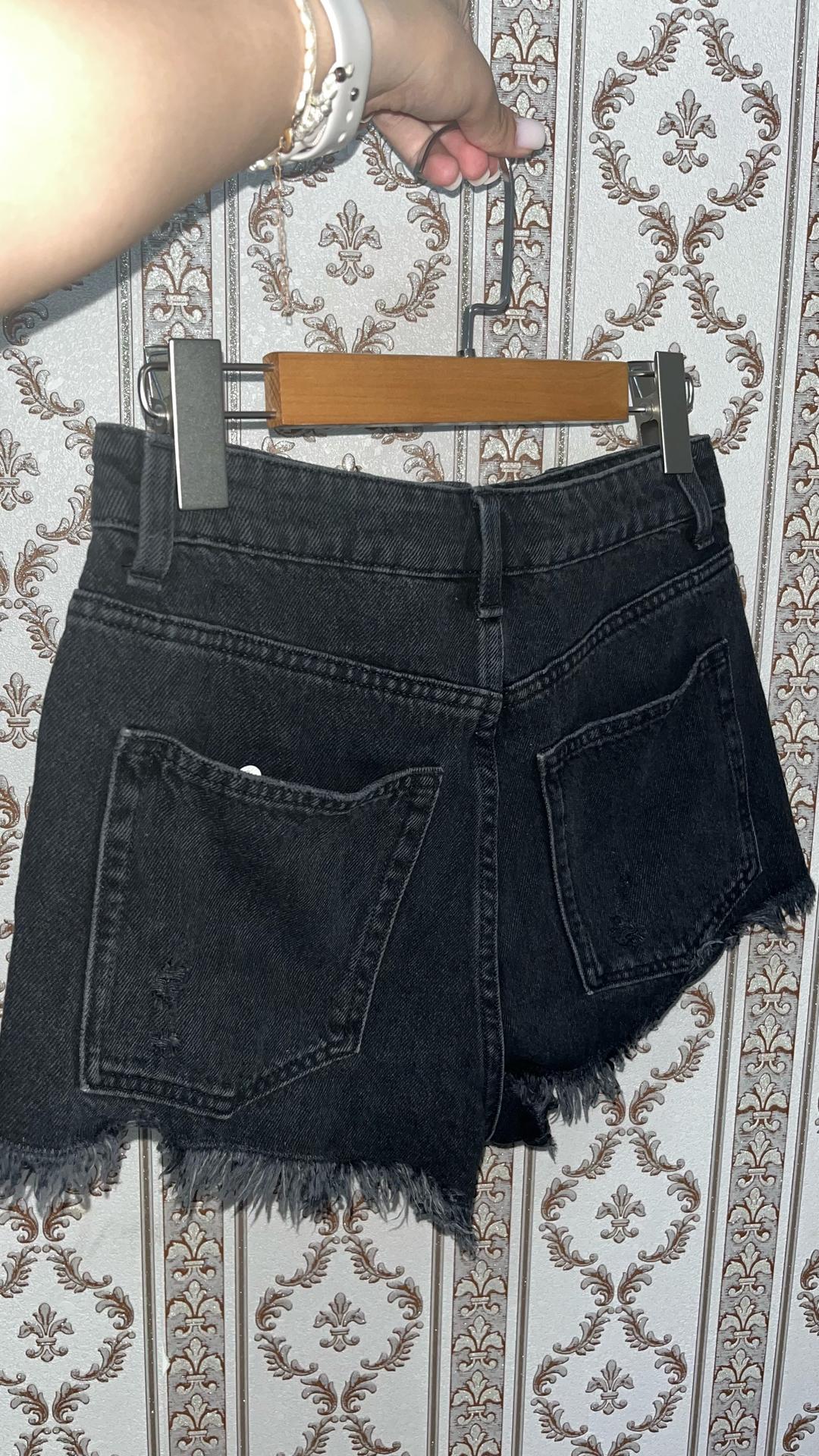 H&M Черные шорты H&M — фото 2