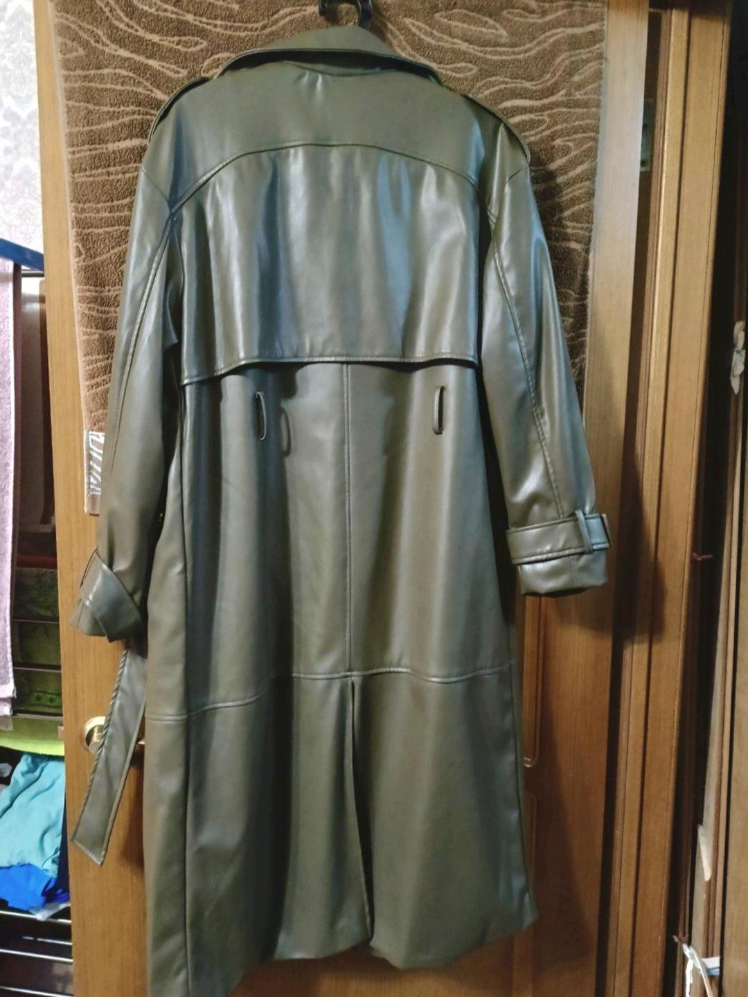 Pull & Bear Кожаный плащ Pull&Bear — фото 2