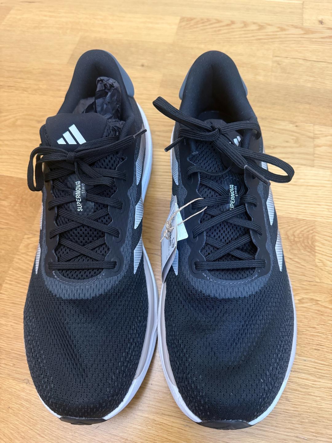 Adidas Кроссовки мужские Adidas — фото 2