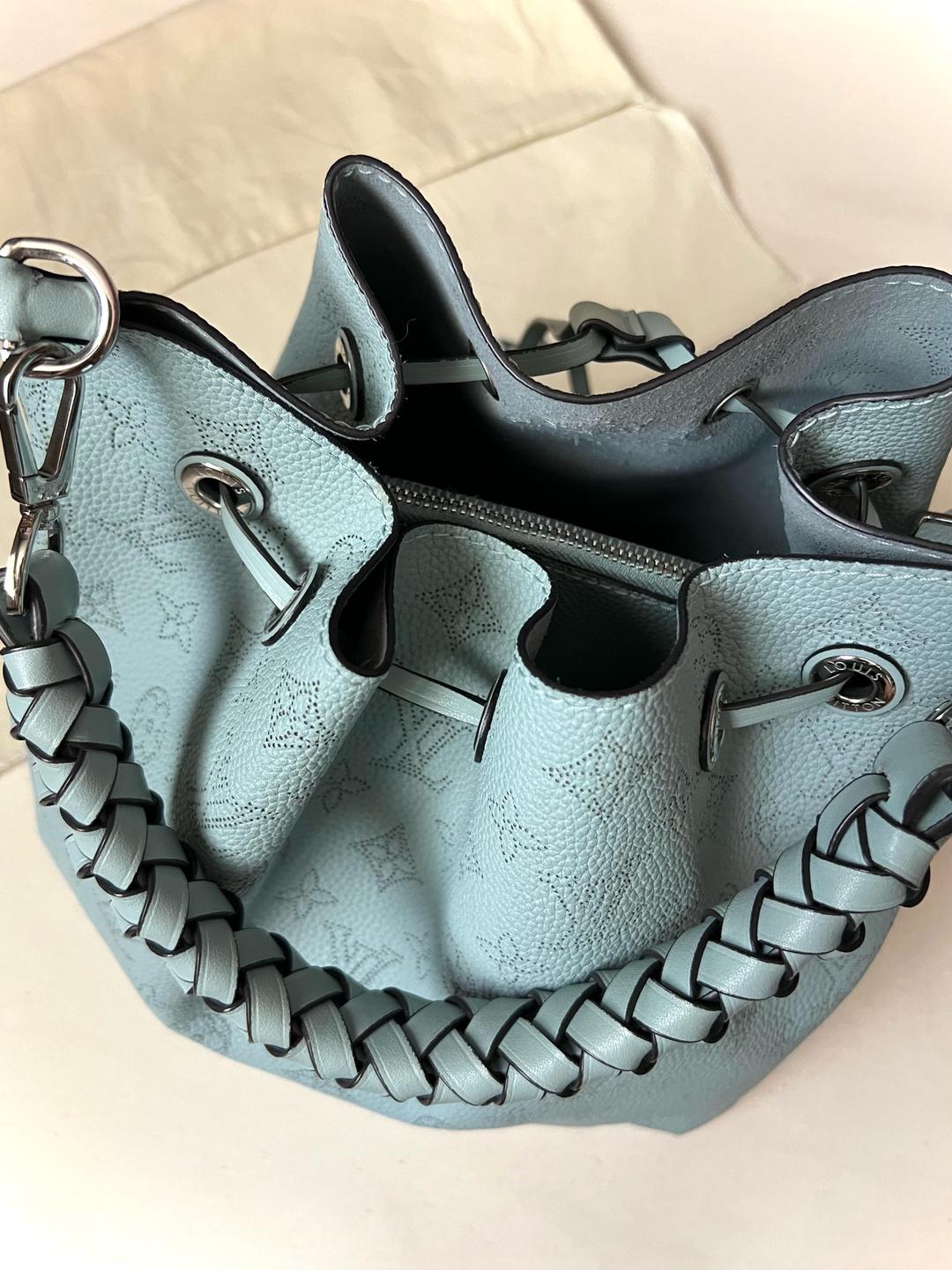 Louis Vuitton Сумка Louis Vuitton Mahina Muria — фото 2