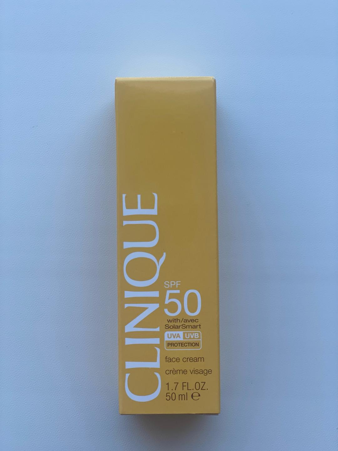 Clinique Clinique солнцезащитный крем для лица SPF 50 — фото 2