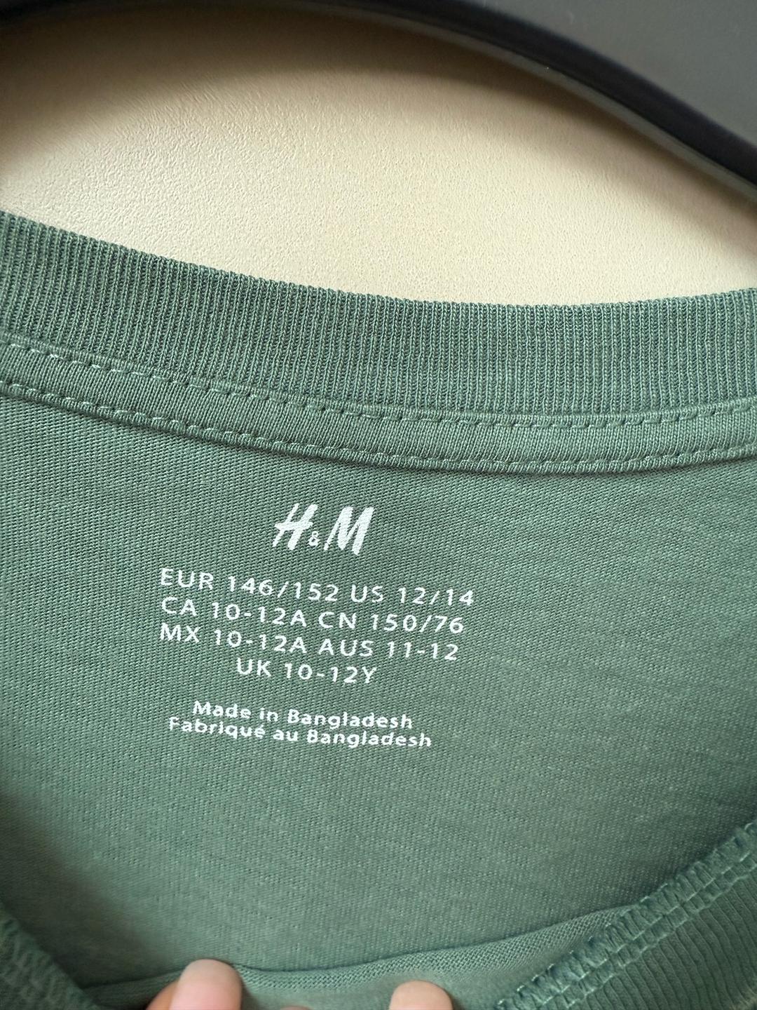 H&M Кофта 150см — фото 2