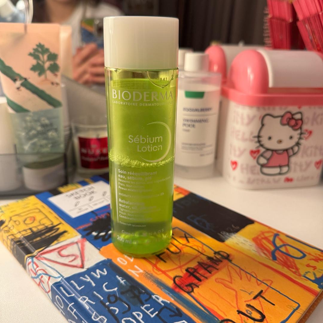 Bioderma Bioderma Sebium Hydra Rebalancing water, oil, pH Care — фото 2