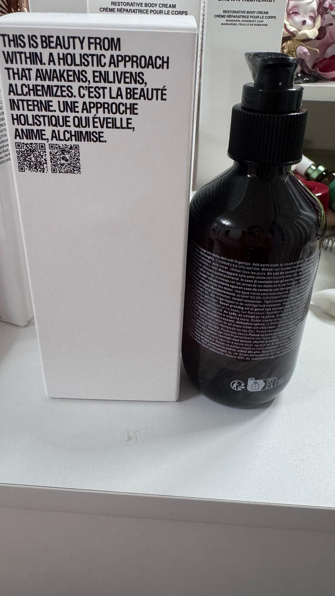 Grown Alchemist Гель для умывания Grown Alchemist Gentle Gel Facial Cleanser — фото 2