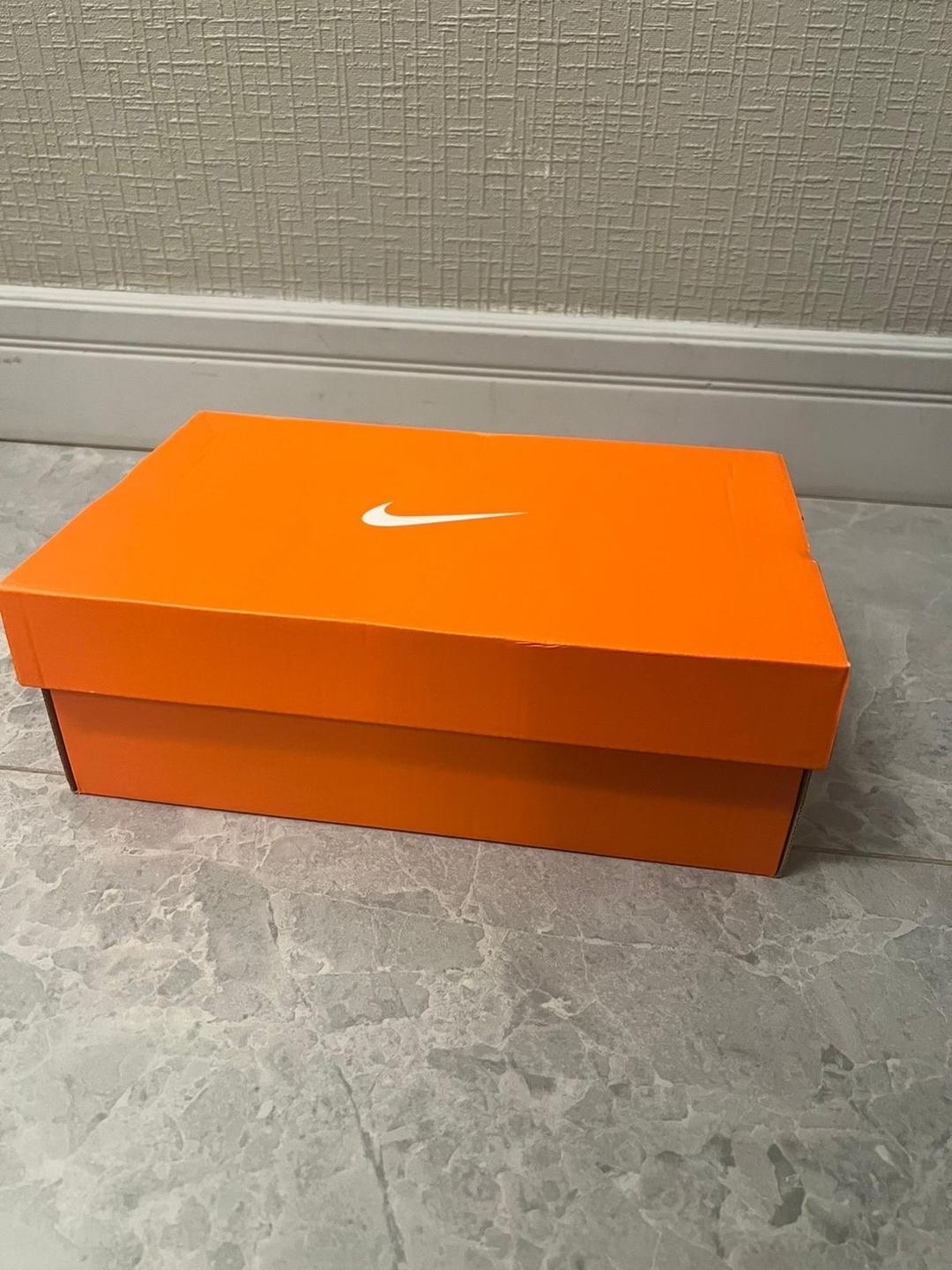 Nike Кроссовки Nike (новые, оригинал) — фото 2