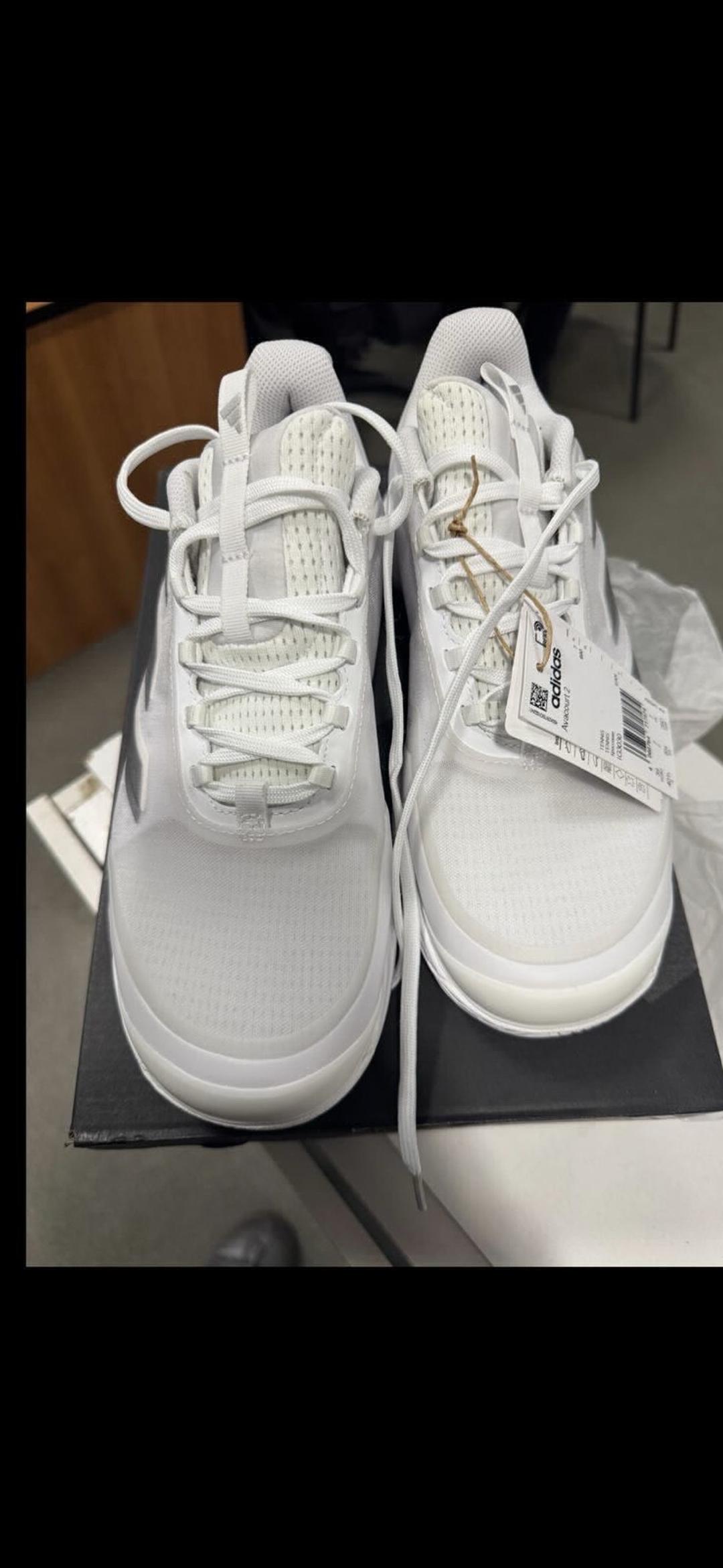 Adidas Кроссовки Adidas для тенниса — фото 2