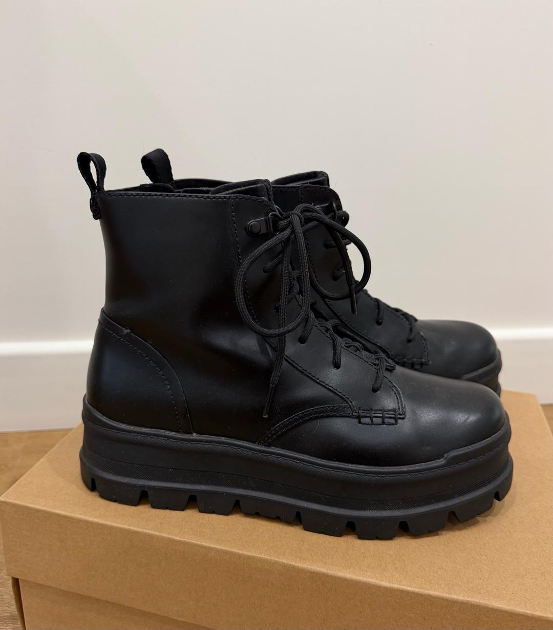 UGG Ботинки Ugg — фото 2