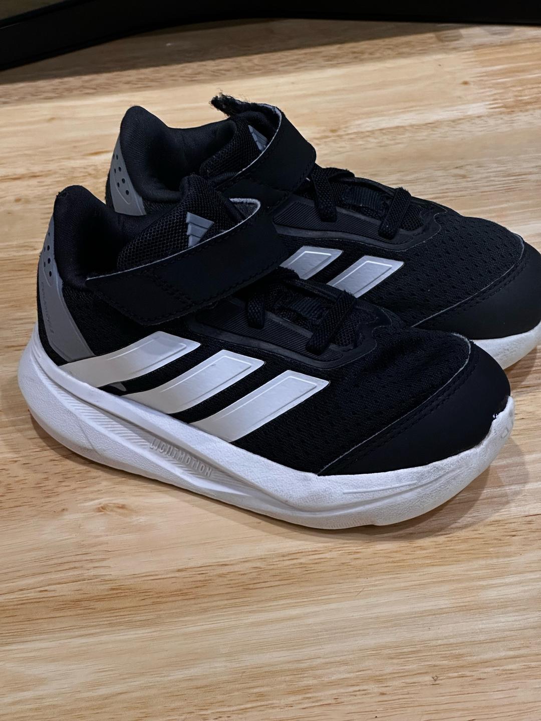Adidas Кроссовки adidas — фото 2