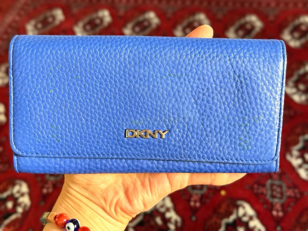 DKNY Кошелек кожаный синий DKNY — фото 2