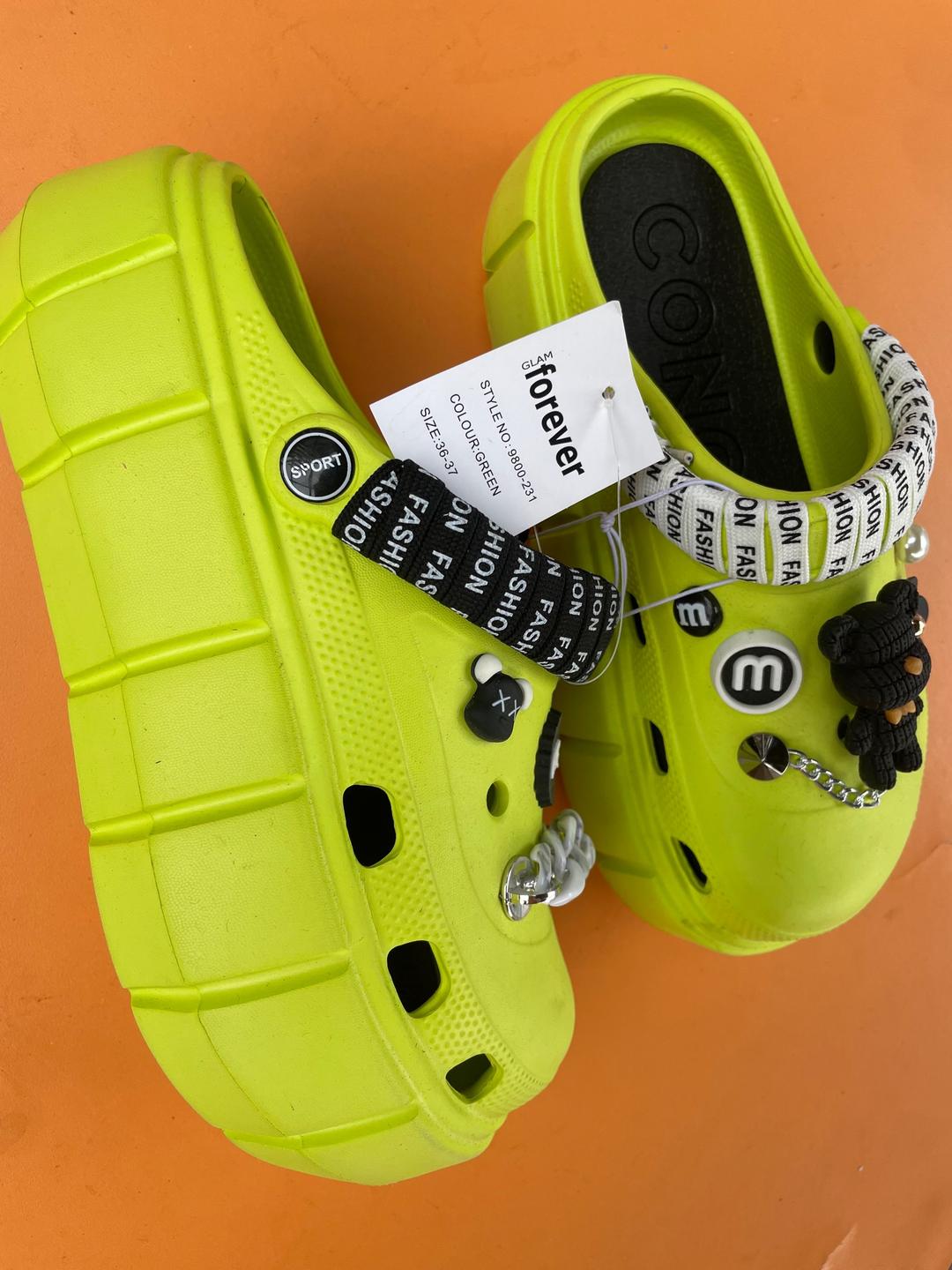 Crocs ярко-салатовые женские сабо (сандалии-кроксы) — фото 2
