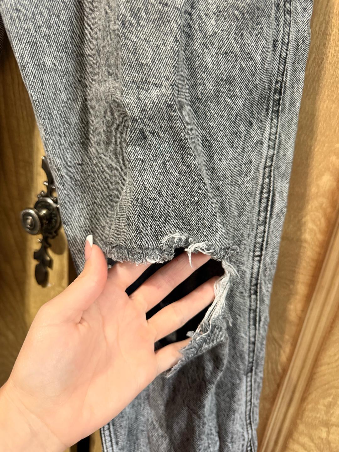 Fb Sister Серые джинсы FB Sister (Bershka) — фото 2