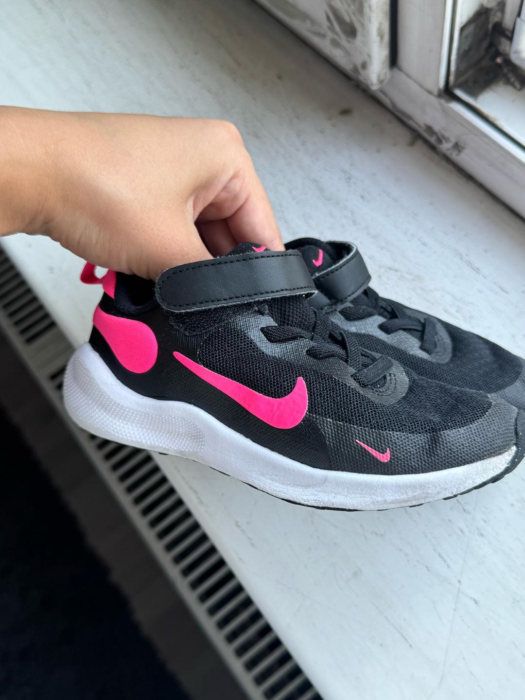 Nike Кроссовки Nike для детей черно-розовые — фото 2