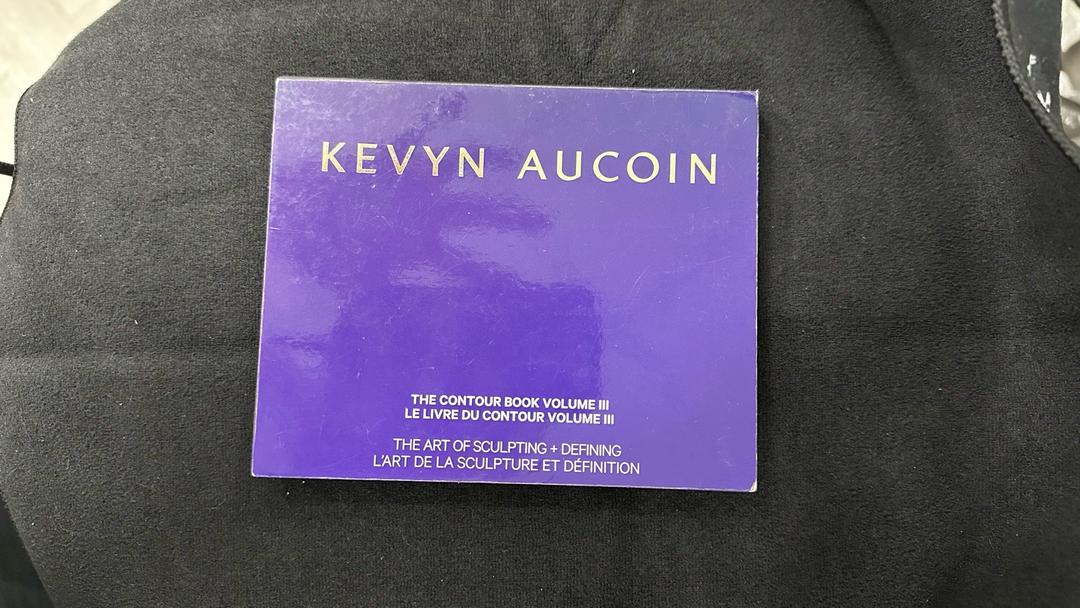 Kevyn Aucoin Палетка для лица Kevyn Aucoin оригинал — фото 2