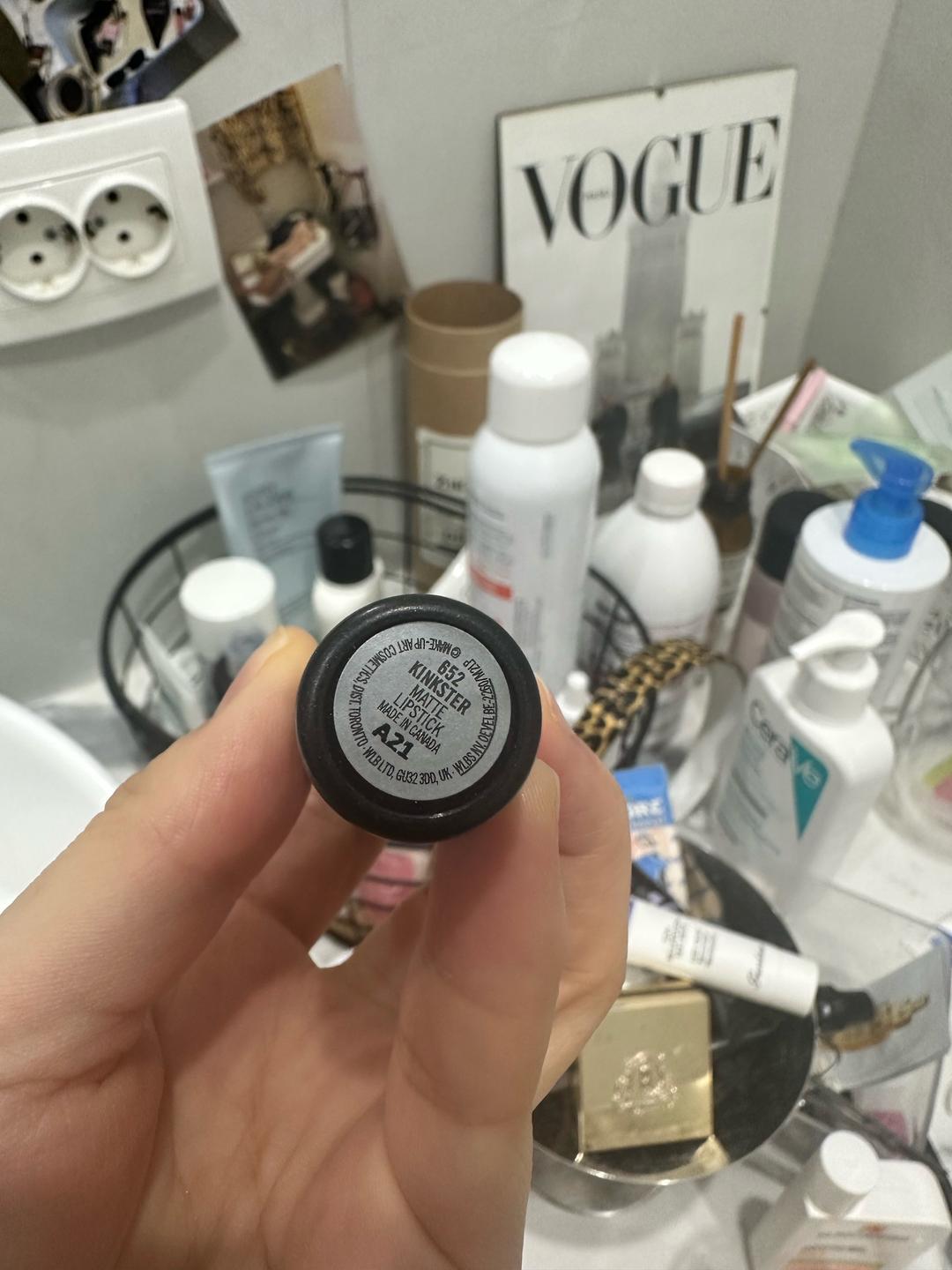 MAC помада MAC Matte Lipstick Kinkster — фото 2